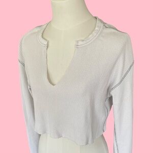 BDG Urban Outfitters White Long Sleeve Crop Waffle Top Size Medium